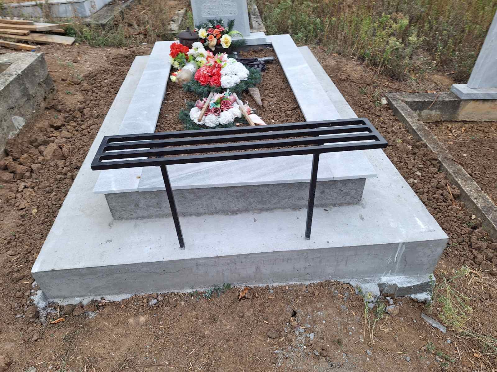 Галерия — Погребална агенция Карина 1977